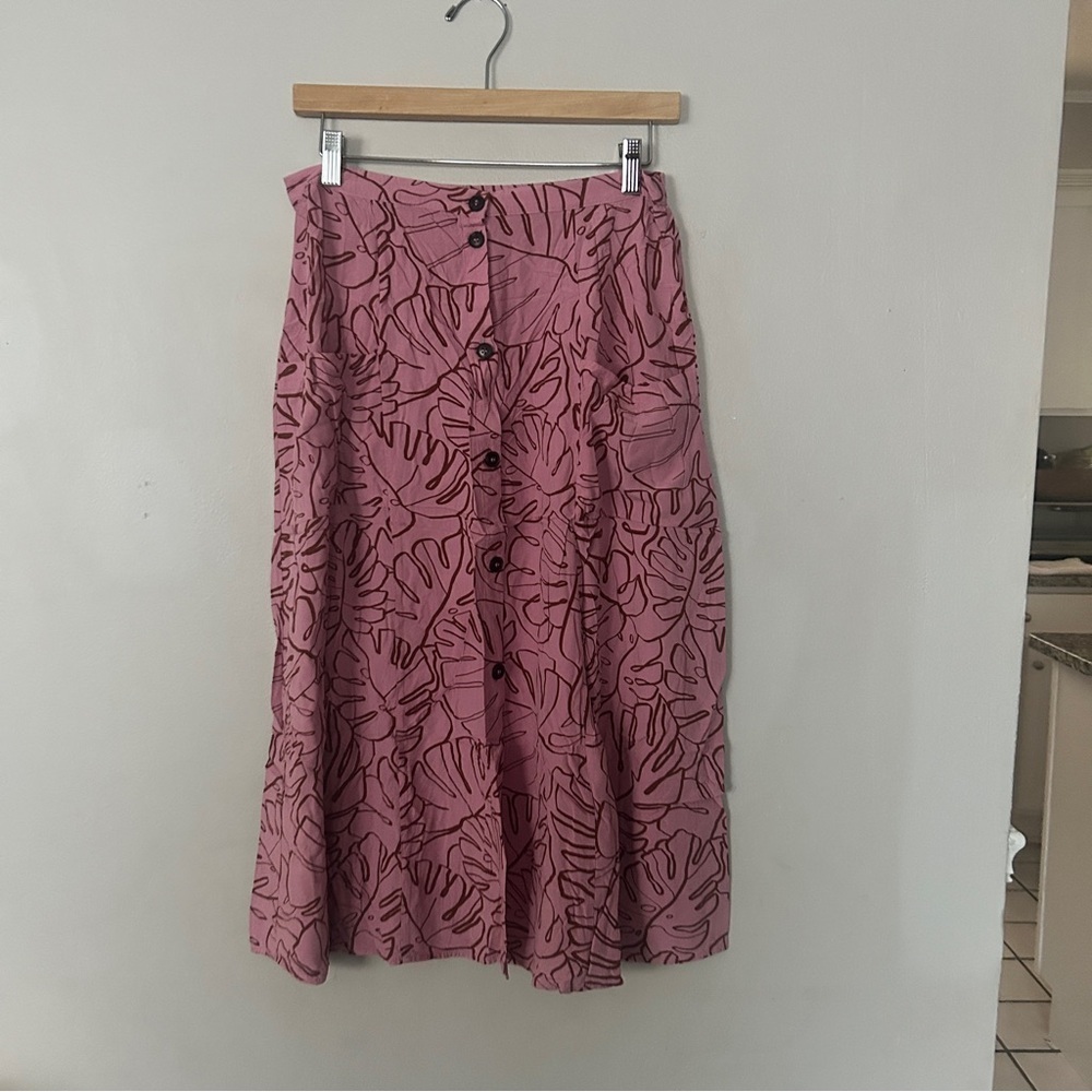 Pink Leaf Print Skirt